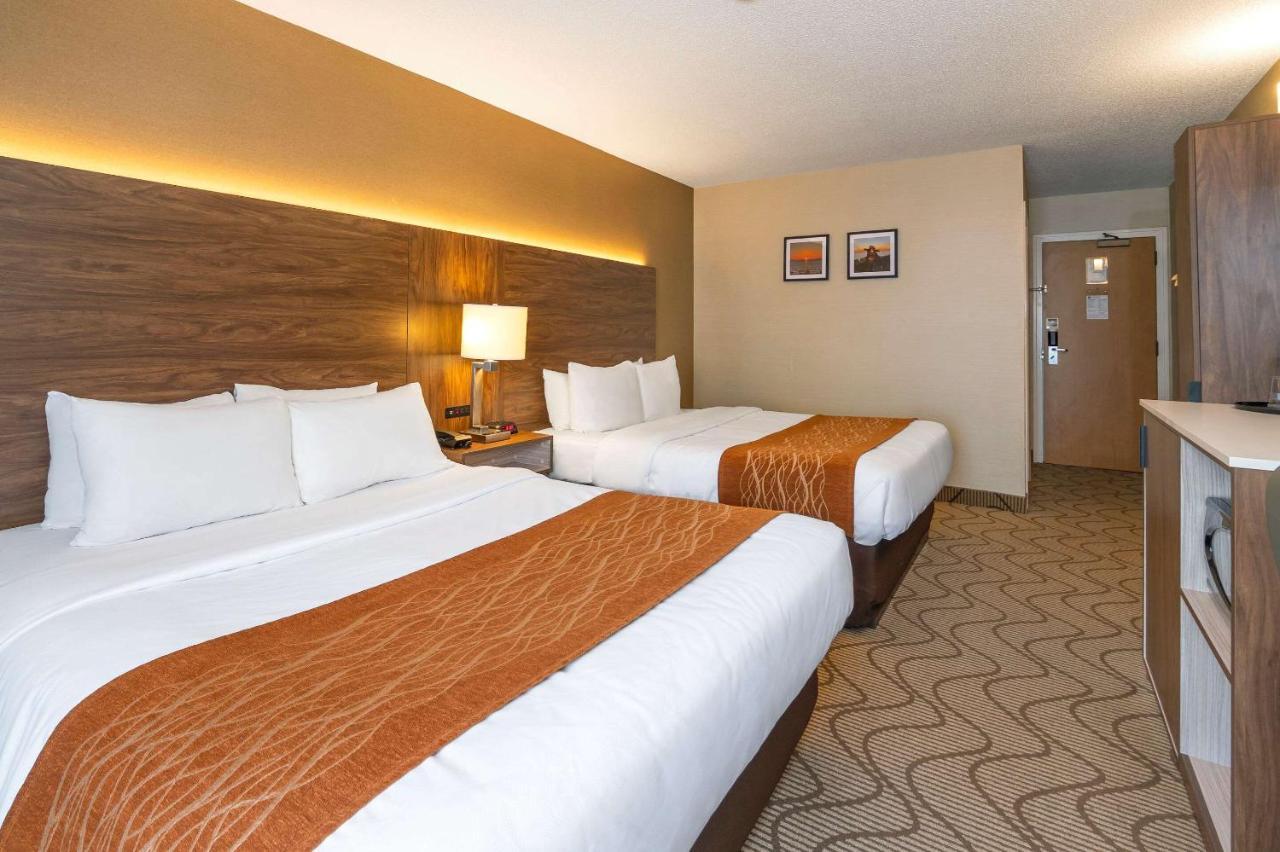 Comfort Inn Lakeshore North Bay Exteriör bild