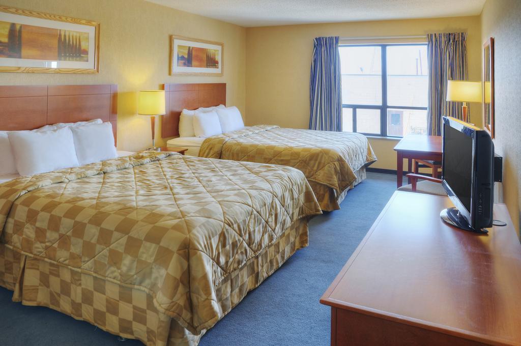 Comfort Inn Lakeshore North Bay Exteriör bild