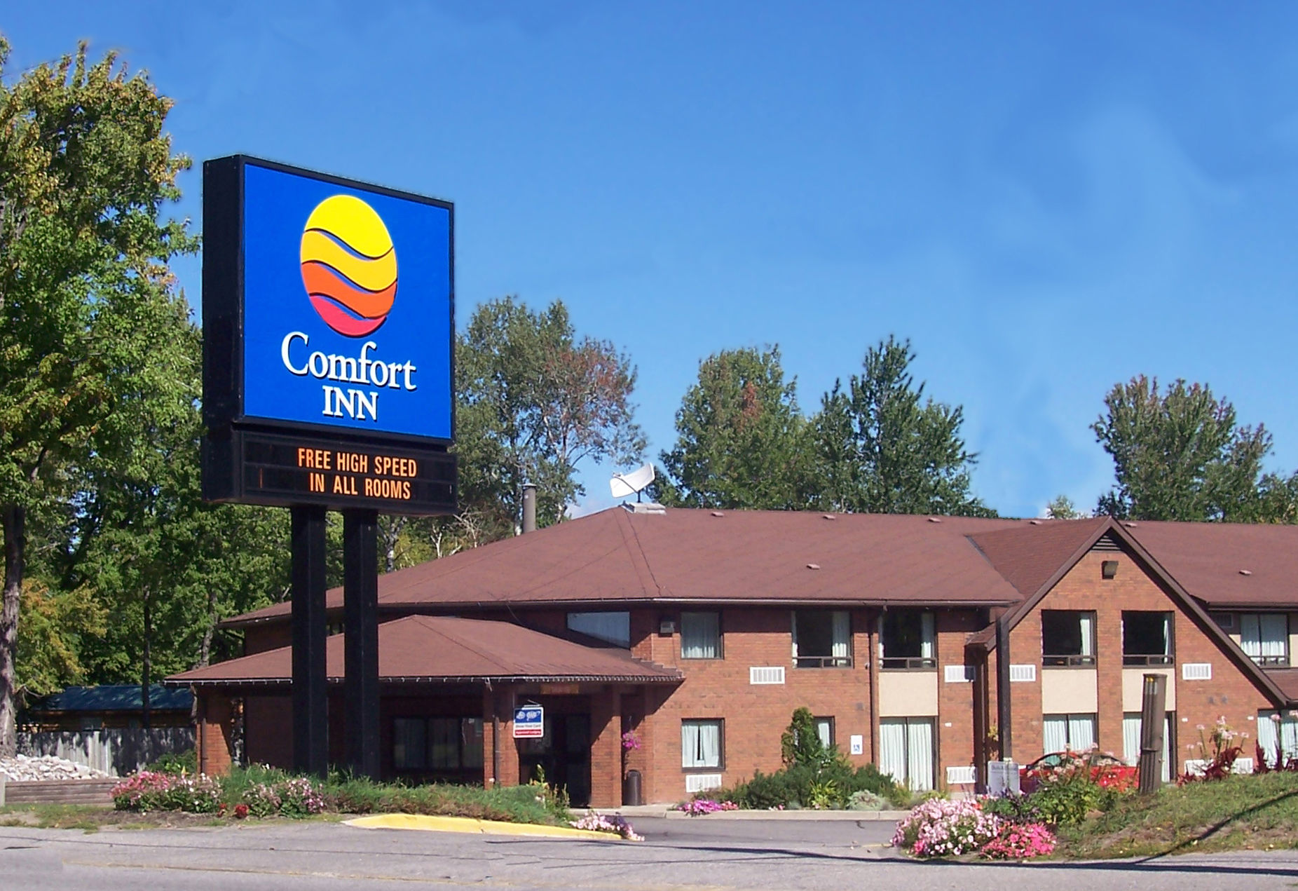 Comfort Inn Lakeshore North Bay Exteriör bild